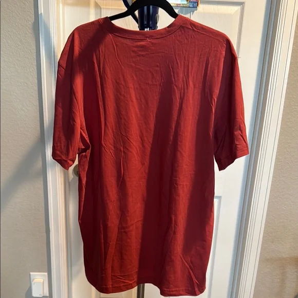 Men’s NWT pinkish orange Life Is Good Happy Hour Graphic Tee. Size XL - Picture 4 of 5